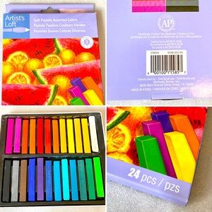 Soft Pastels 24 Set Artist’s Loft